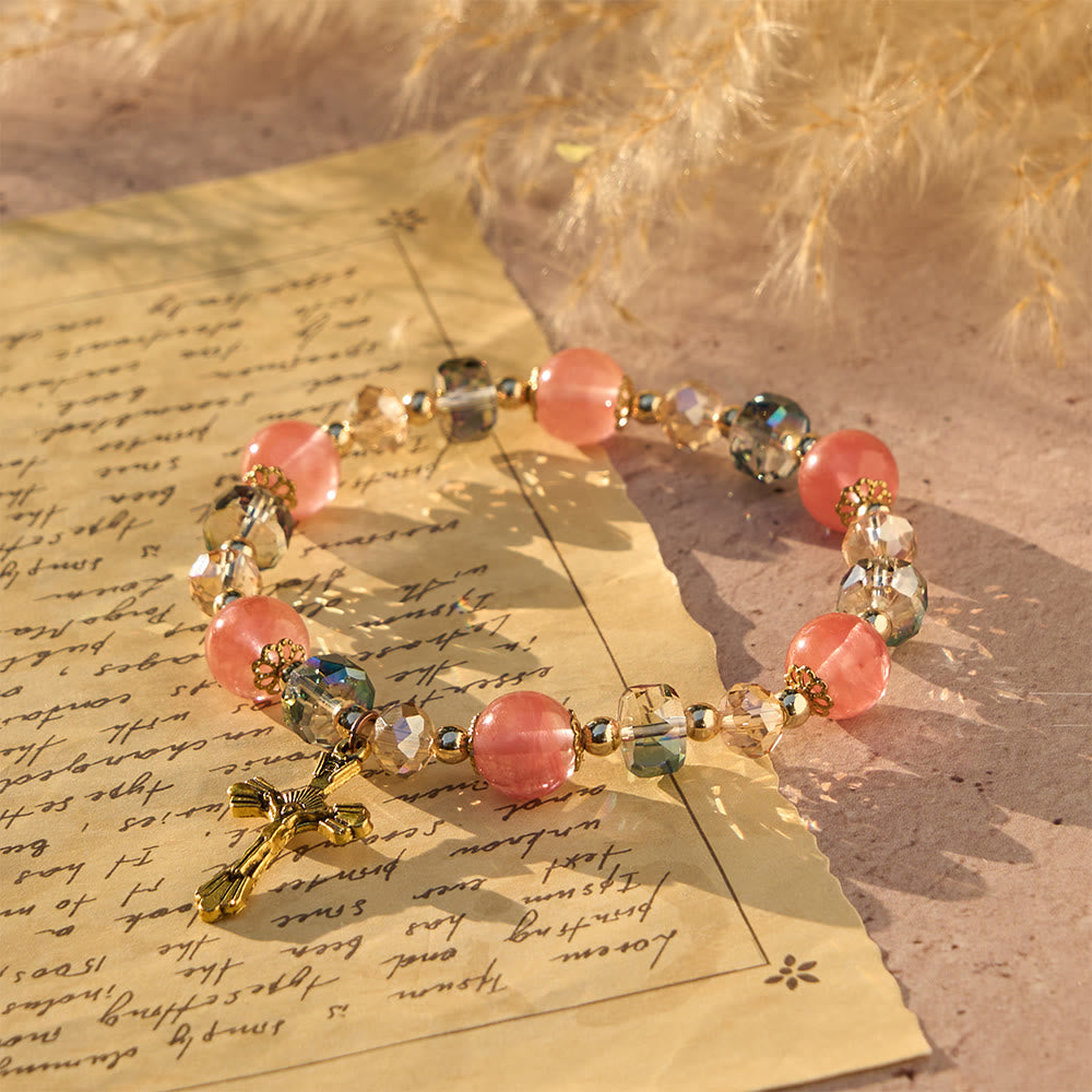 Christianartworkshop Armband aus rosa Kristallen und facettierten Perlen mit goldenem Kruzifix: Strahlender Glaube für jeden Tag - Handgelenkumfang: 7,87 Zoll / 20 cm - image 0