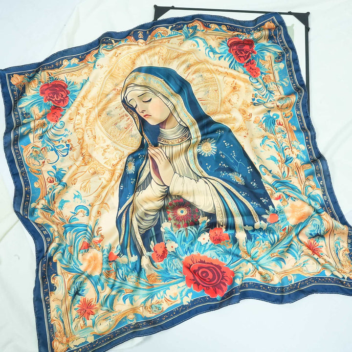 Christianartworkshop Satinschal „Serene Madonna“: Eine Blüte der Hingabe - image 3