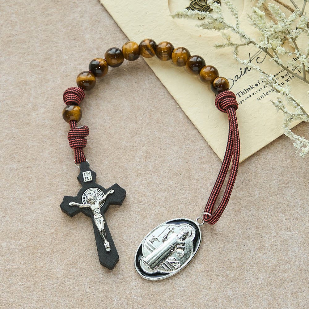 Christianartworkshop Tigeraugen-Taschenrosenkranz mit Mut und Schutz: Medaille und Kreuz des seligen Hl. Benedikt zur Exorzismusverkündung - image 3