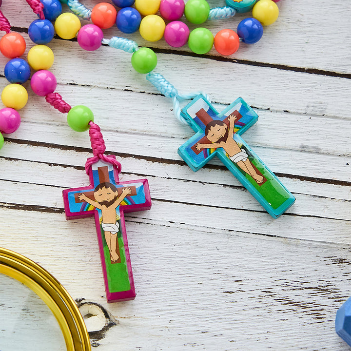 Bunter Kinderrosenkranz mit Anhängern der Heiligen Familie und Heiligen: Kinderfreundliche Gebetsperlen - image 5