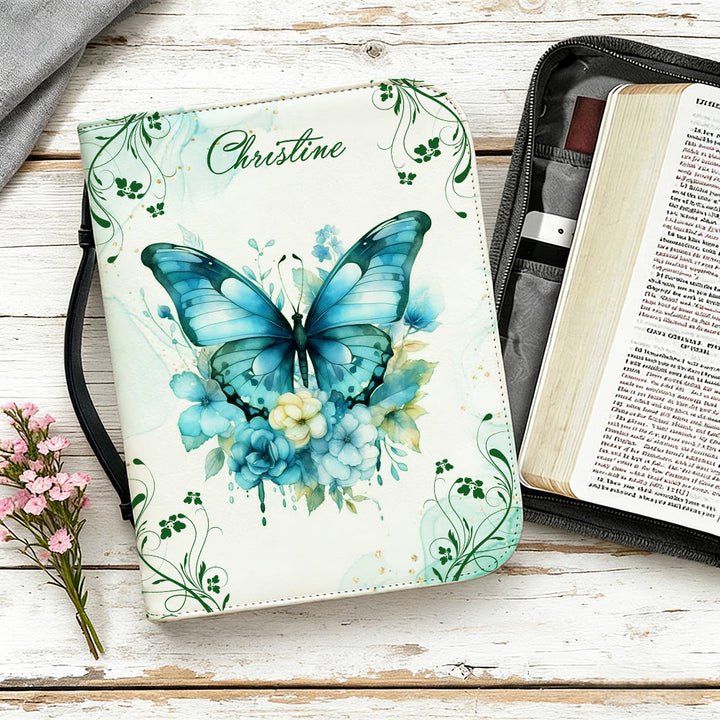 Personalisierter Schmetterlings-Bibelumschlag von Christianartworkshop: Sanfte Transformation für sein Wort - image 9