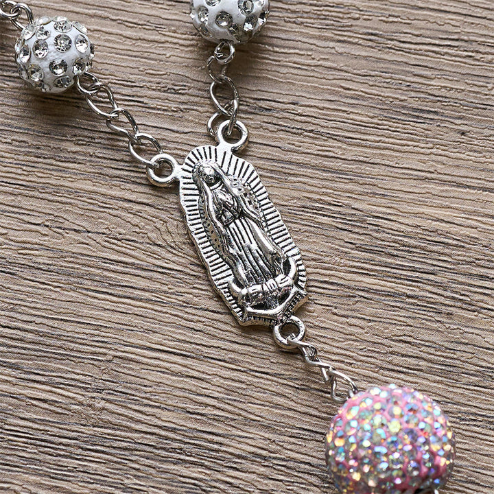 Christianartworkshop Funkelnder Rosenkranz mit Marienmotiv und Kruzifix: Stille Erinnerung an Gnade und Andacht - image 6