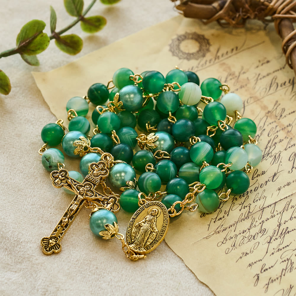 Rosenkranz mit Wundermedaille und Kruzifix von Christianartworkshop, 6 mm rund, grün, aus Kristalllegierung - Grün - image 0