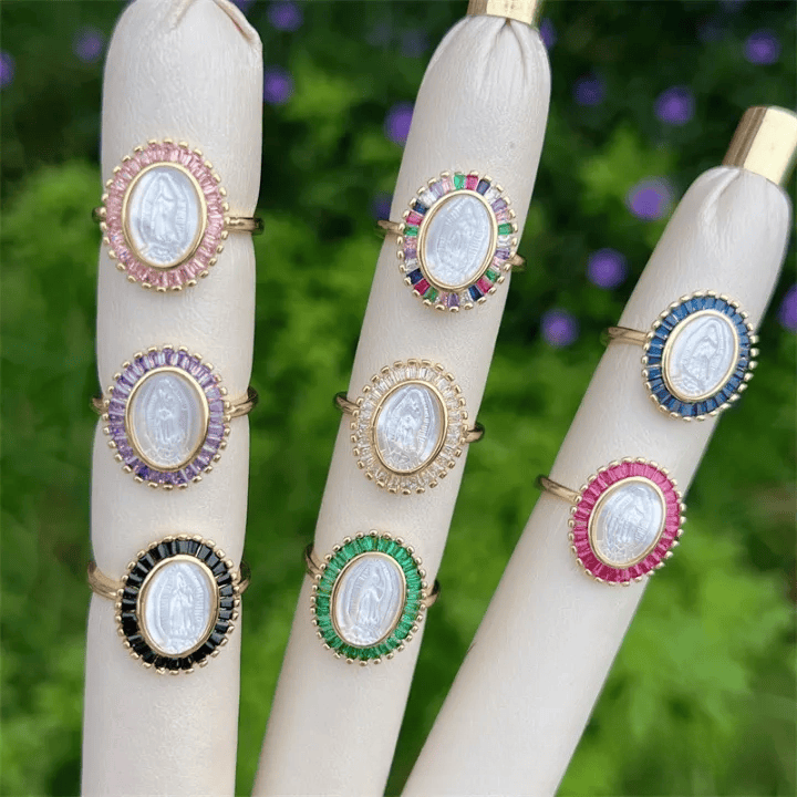 Christianartworkshop Mehrfarbiger Zirkon-Ring „Unsere Liebe Frau“: Wohltuende Gnade für geschäftige Tage - image 0