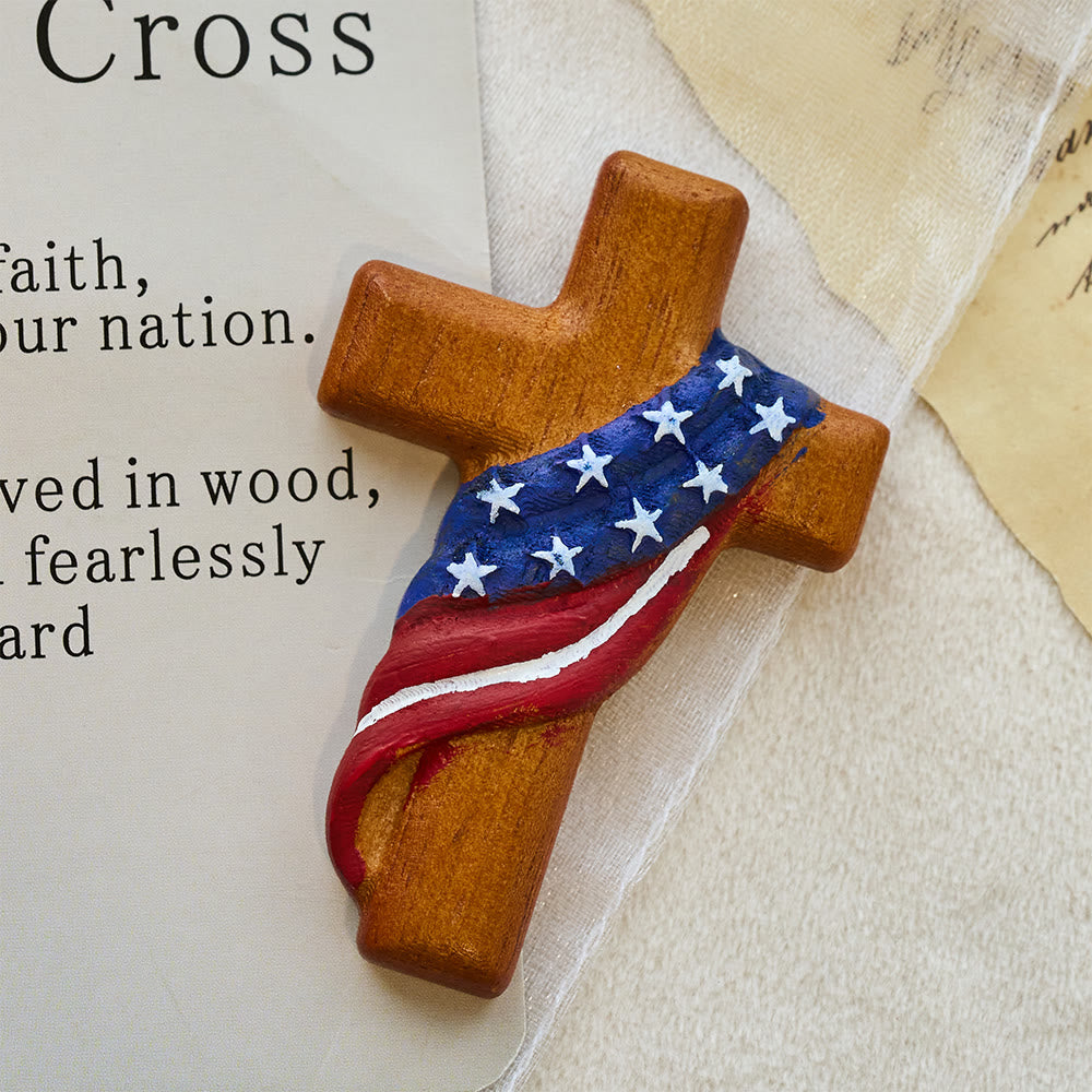 Christianartworkshop Taschenkreuz mit amerikanischer Flagge: Standhafter Glaube für den täglichen Gebrauch - image 1
