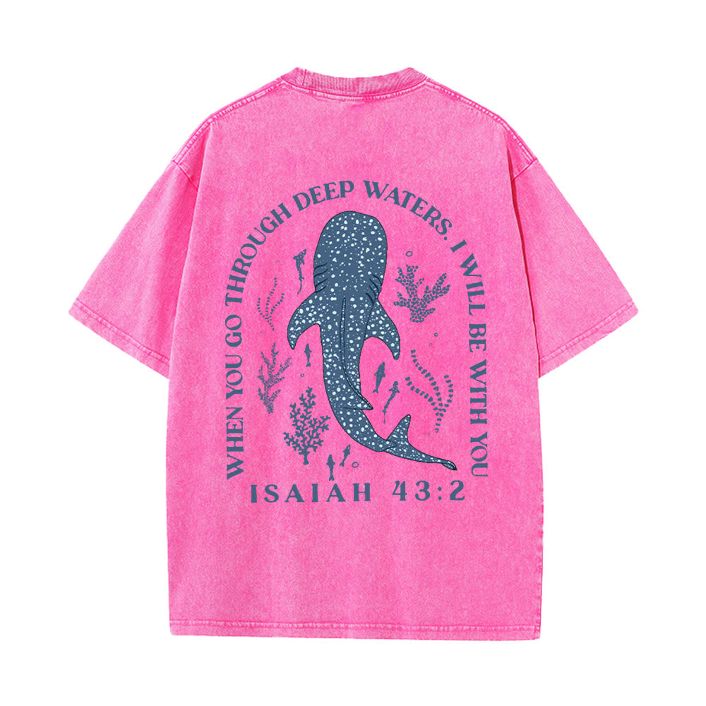 Christianartworkshop Ich werde bei dir sein Doppelseitiges Unisex-T-Shirt aus gewaschenem Stoff - Rosa - 5XL - image 16