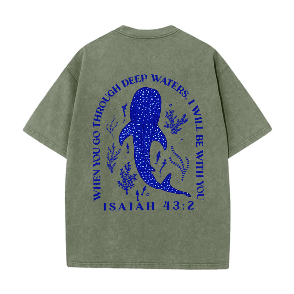 Christianartworkshop Ich werde bei dir sein Doppelseitiges Unisex-T-Shirt aus gewaschenem Stoff - Armeegrün - 5XL - image 10