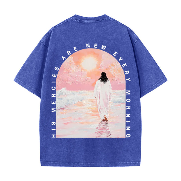 Christianartworkshop „Seine Barmherzigkeit ist neu“ – doppelseitiges, gewaschenes Unisex-T-Shirt - Blau - 5XL - image 4