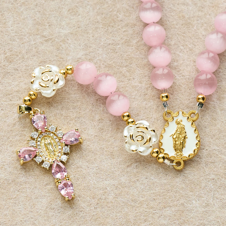 Christianartworkshop Rosenkranz mit Katzenaugen- und Rosenmotiv in Lavendel und Rosa: Heilige Mutter als Mittelpunkt für sanftes Gebet - image 15
