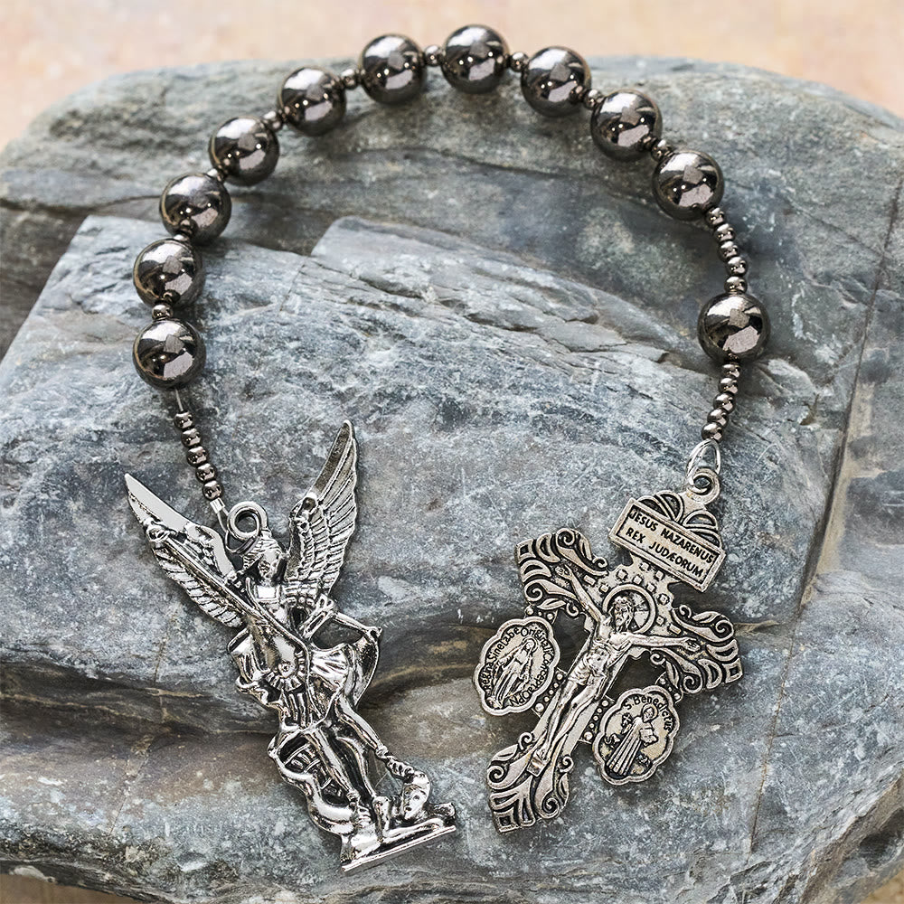 Christianartworkshop Die Four Protect Battle Beads Taschenrosenkranz-Serie in 4 Krieger-Ausführungen - Gunmetal - image 24