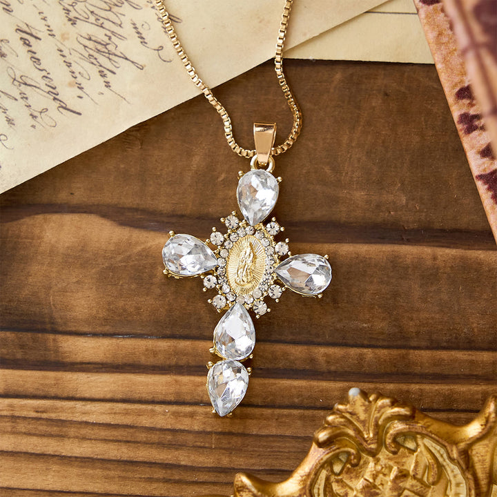 Christianartworkshop Leuchtende Marienkreuz-Halskette mit Zirkonia: Wärmender Trost für gläubige Herzen - Weiß - image 6