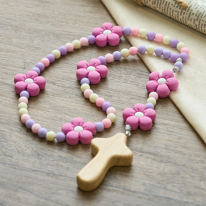 Christianartworkshop Buntes Rosenkranz-Set für Kinder: Weiche Silikonblumen in Rosa, Lila und Blau für das erste Gebet - image 12