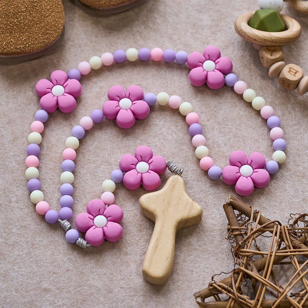 Christianartworkshop Buntes Rosenkranz-Set für Kinder: Weiche Silikonblumen in Rosa, Lila und Blau für das erste Gebet - image 10