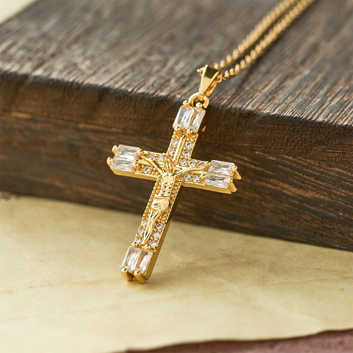 Christianartworkshop Halskette mit Kreuz aus Titanstahl im Retro-Böhmen-Stil mit farbigen Zirkoniasteinen - Weiß - image 2