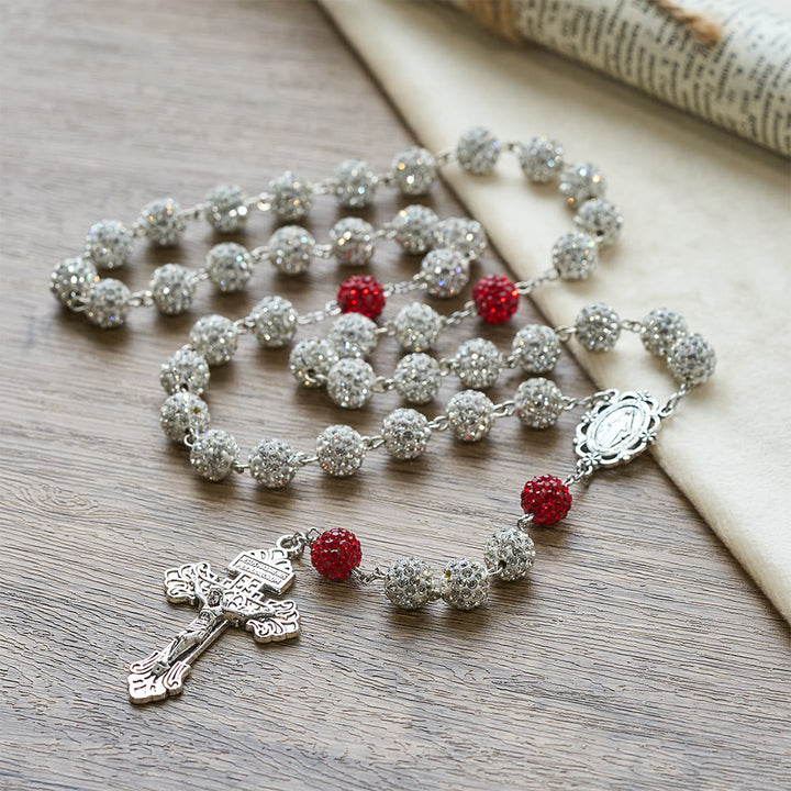 Wundermedaille und Kruzifix aus 10 mm runden Silberedelsteinen – Halskette von Christianartworkshop - image 1