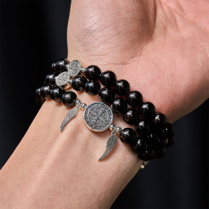 Christianartworkshop Armband aus Holzperlen mit St.-Benedikt- und Wundermedaille sowie doppeltem Schutz - image 1