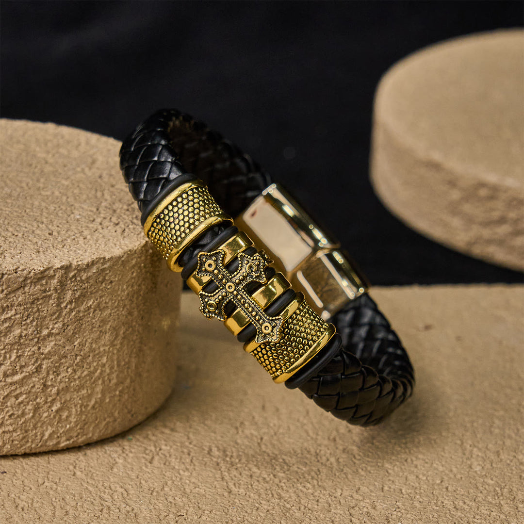 Christianartworkshop Klassisches zweifarbiges Lederarmband mit Heiligem Kreuz und geflochtenem Design - image 5