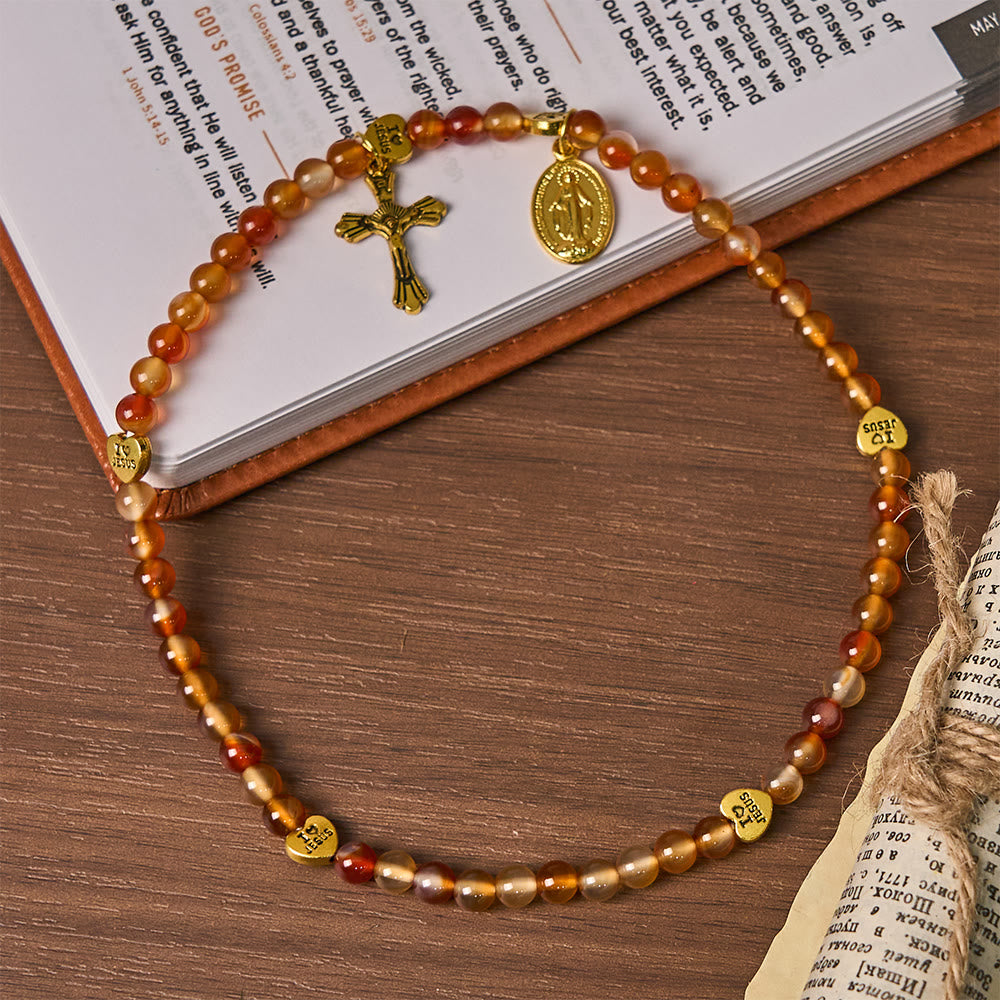 Christianartworkshop Rosenkranzarmband in warmem Karamell mit JESUS-Akzent und Anhänger der Muttergottes - image 6