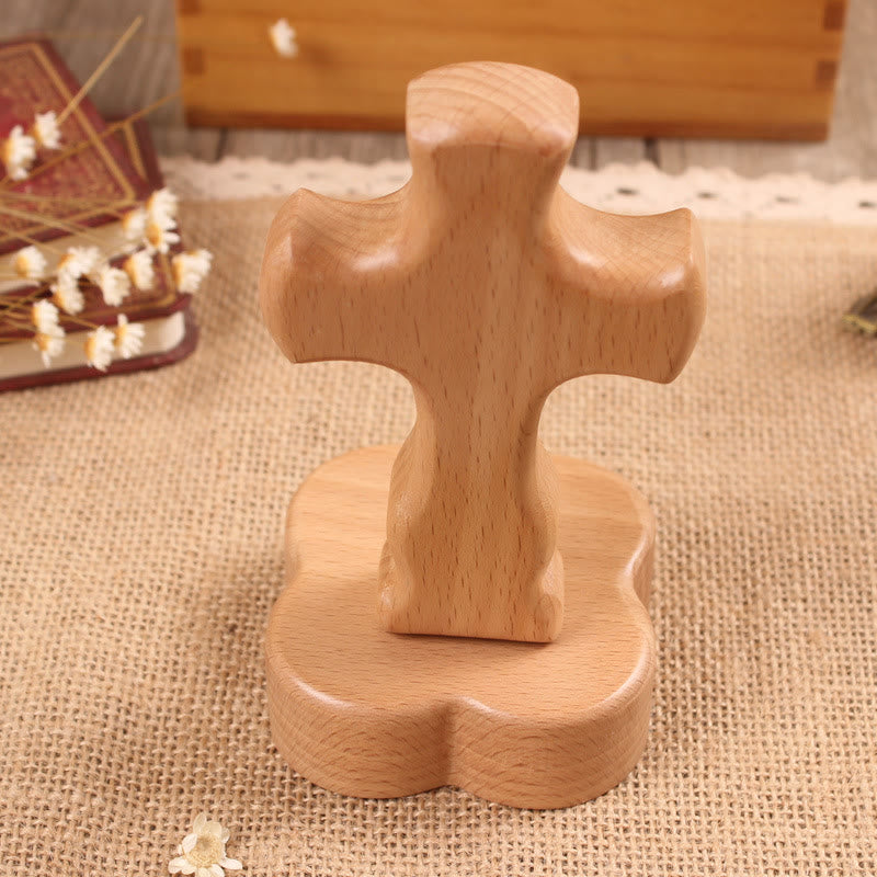 Christianartworkshop Tischkreuz aus Holz mit rundem/floralem Sockel: Verkörpere seine stille Ruhe bei der Arbeit - Kreuz B & Blumensockel - Licht - image 4