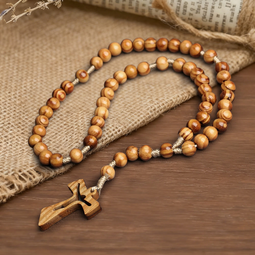 Christianartworkshop Rosenkranz aus Naturholzperlen mit handgeschnitztem Kruzifix: Verkörpere seine sanfte Gnade - image 1