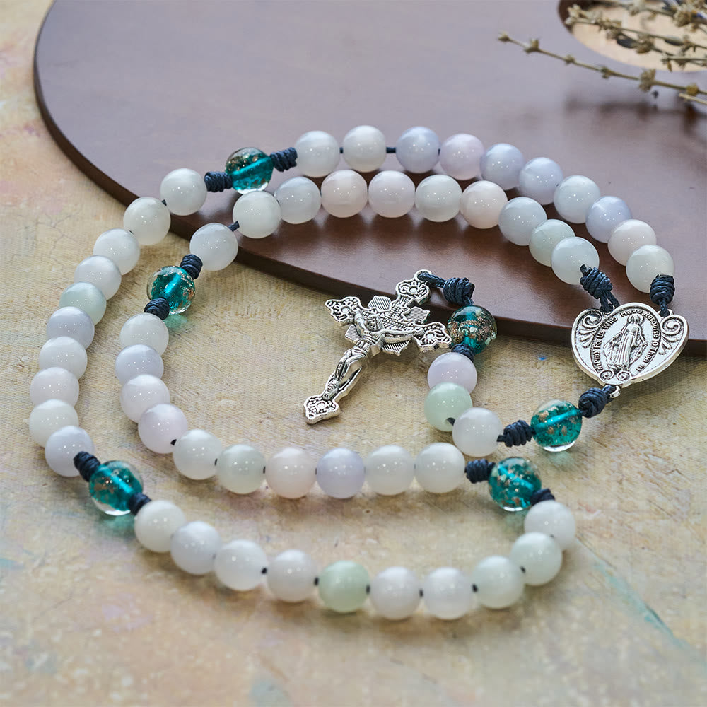 Christianartworkshop Farbwechselnder Rosenkranz mit Katzenaugenmotiv und der Muttergottes als Schutzpatronin: Schimmerndes Glaubensdesign - image 6