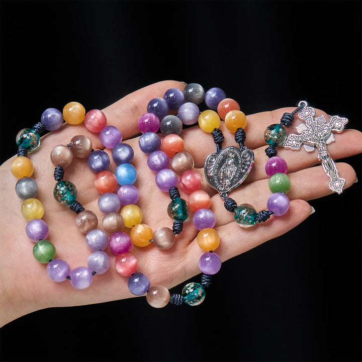 Christianartworkshop Farbwechselnder Rosenkranz mit Katzenaugenmotiv und der Muttergottes als Schutzpatronin: Schimmerndes Glaubensdesign - image 1