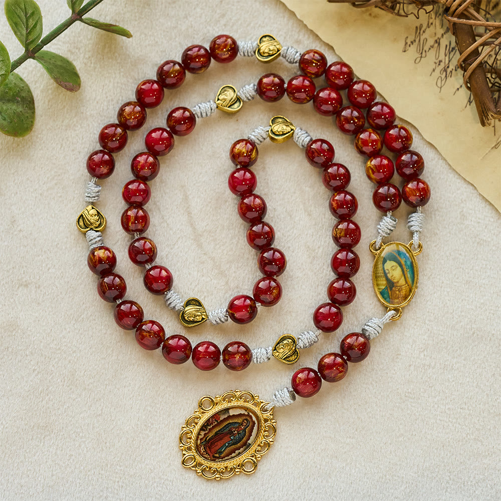 Christianartworkshop Rosenkranz „Sieben Schmerzen“ aus rotem Sekt mit goldener Vintage-Medaille „Unsere Liebe Frau“ - Rosenkranz der Sieben Schmerzen - image 0