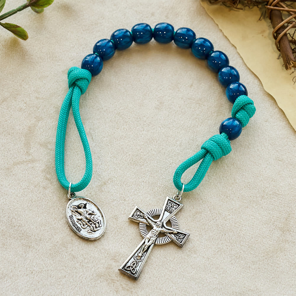 Christianartworkshop Rosenkranz mit marineblauen Perlen und türkisfarbener Kordel, verziert mit dem Heiligen Michael - image 4