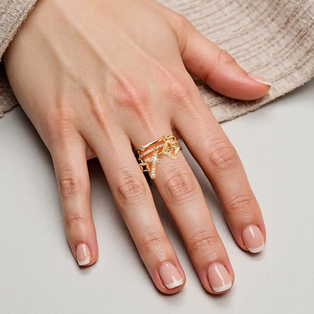 Christianartworkshop Schimmernder Ring mit Kreuzanhänger und mehrlagigem Band: Erinnert an seinen stillen Frieden - image 1