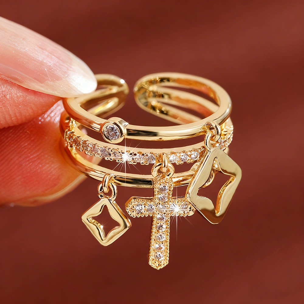 Christianartworkshop Schimmernder Ring mit Kreuzanhänger und mehrlagigem Band: Erinnert an seinen stillen Frieden - Golden (Geeignet für US-Größen 6-11) - image 0