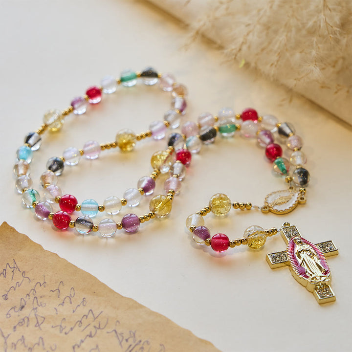 Christianartworkshop Regenbogenfarbener, schimmernder Katzenaugen-Rosenkranz mit Marienkreuz - image 4
