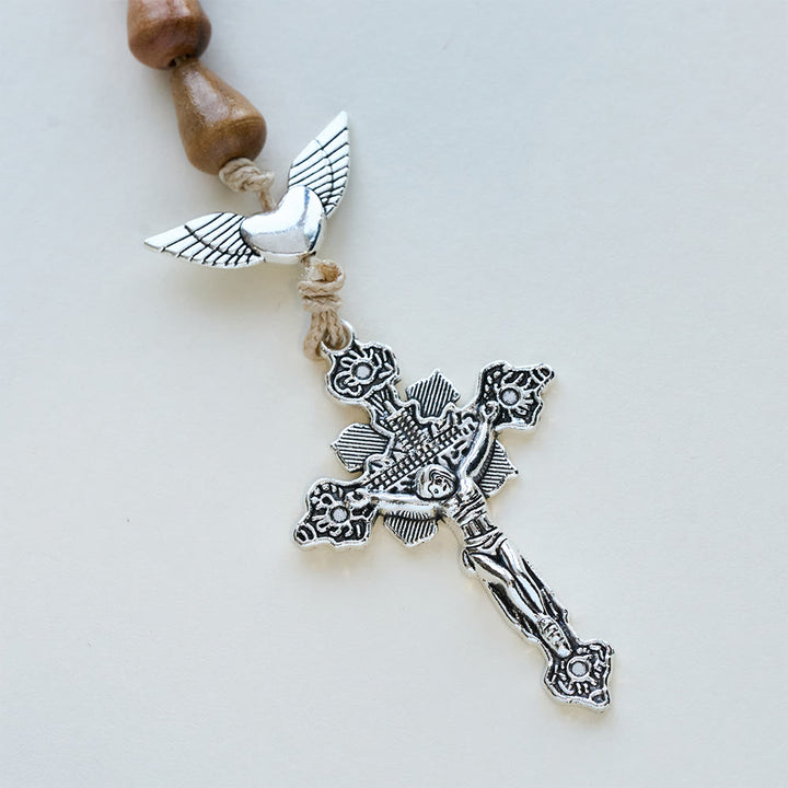 Christianartworkshop Rustikaler Rosenkranz aus Olivenholz in Tropfenform mit Engelsflügeln und heiligem Kruzifix - image 7