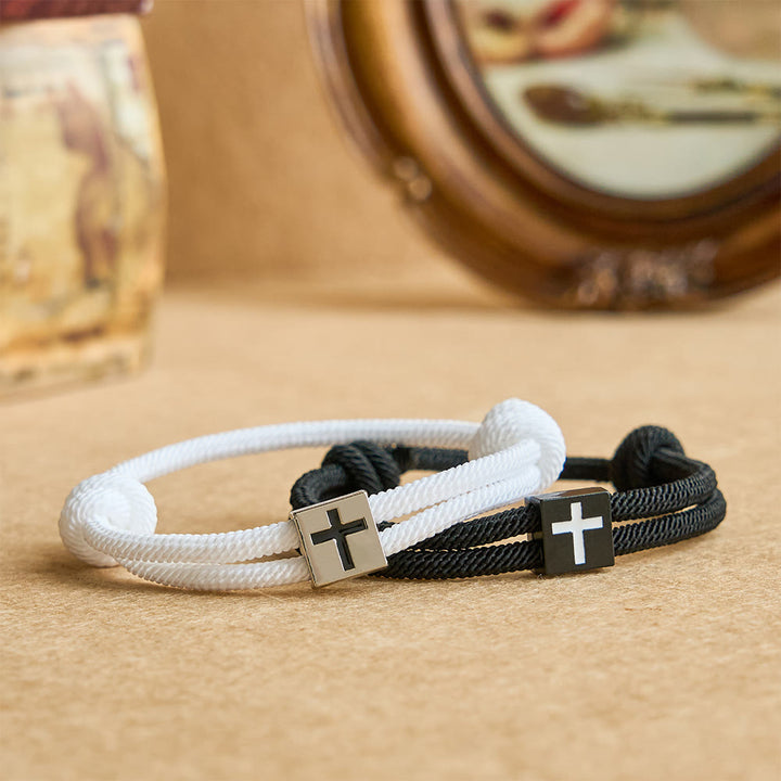 Christianartworkshop Milano Seilkreuz-Armband mit Geschenkkarte: Ein liebevoller Segen für Taufe und besondere Anlässe - image 5
