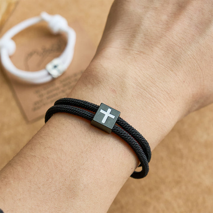 Christianartworkshop Milano Seilkreuz-Armband mit Geschenkkarte: Ein liebevoller Segen für Taufe und besondere Anlässe - image 1