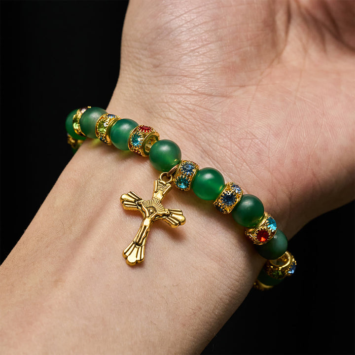 Christianartworkshop Armband mit mattiertem grünem Achat und weißem Glas in Kreuzform: Sanftes Vertrauen in leuchtender Textur - image 3