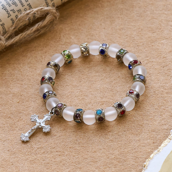 Christianartworkshop Armband mit mattiertem grünem Achat und weißem Glas in Kreuzform: Sanftes Vertrauen in leuchtender Textur - image 15