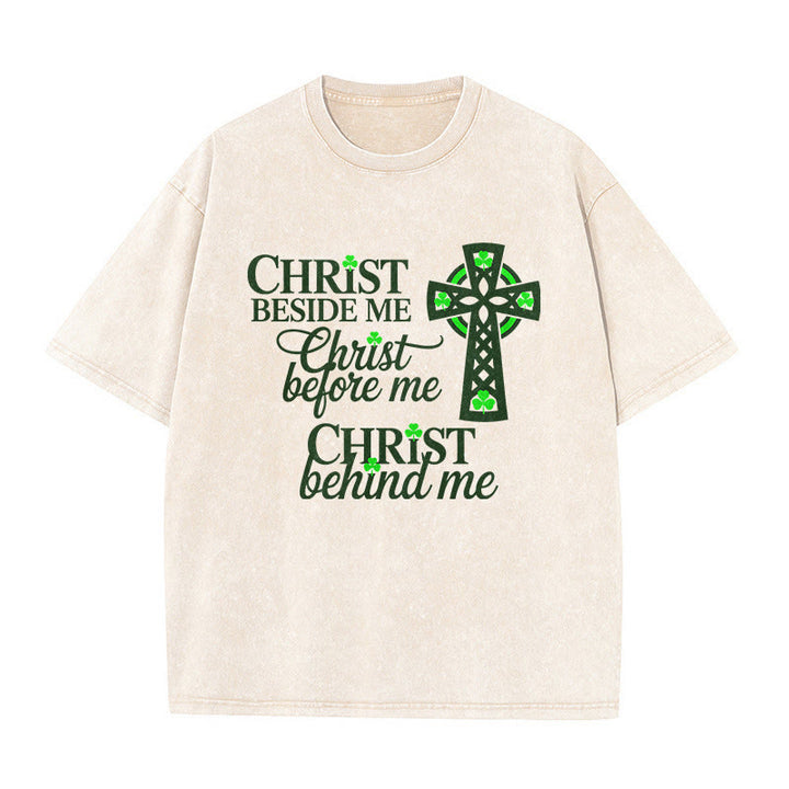 Christianartworkshop „Christ Beside Me“ – Unisex-T-Shirt mit keltischem Kreuz: Trage seine allgegenwärtige Gegenwart - Beige - 5XL - image 4