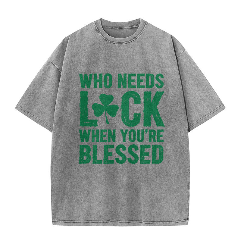 Christianartworkshop Wer braucht schon Glück, wenn man gesegnet ist? Shamrock Unisex-T-Shirt (vorgewaschen) - Grau - 5XL - image 0