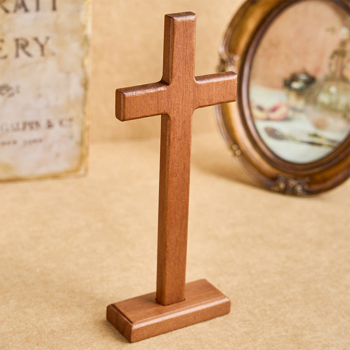 Christianartworkshop Stehendes Kreuz aus Massivholz als Tischdekoration: Verkörpere seine stille Stärke - image 3