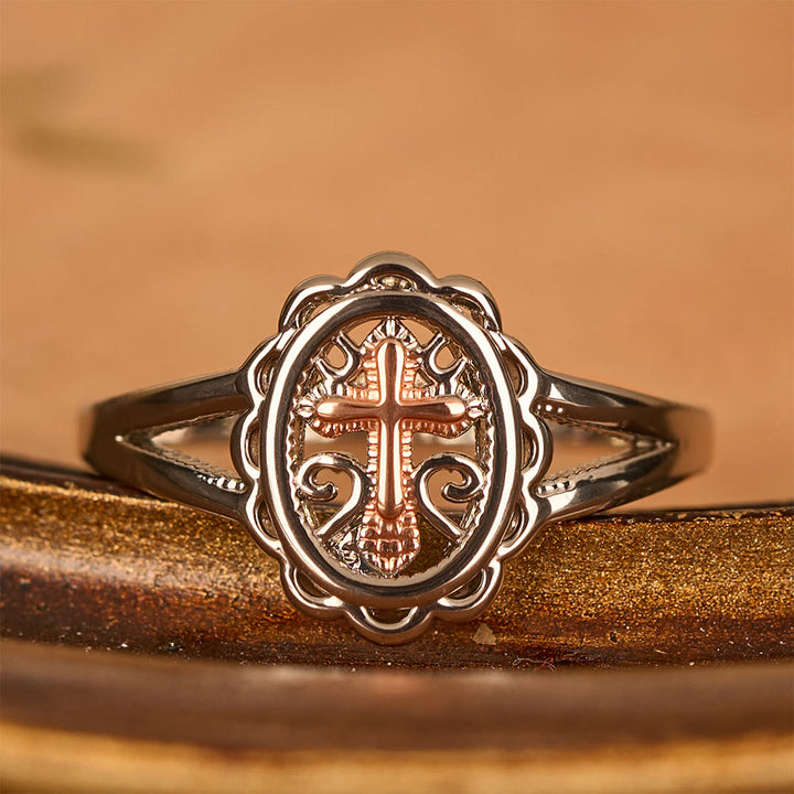 Christianartworkshop Zweifarbiger Kreuzring: Filigraner Schmuck aus Silber und Roségold - Silber - US 10 - image 0