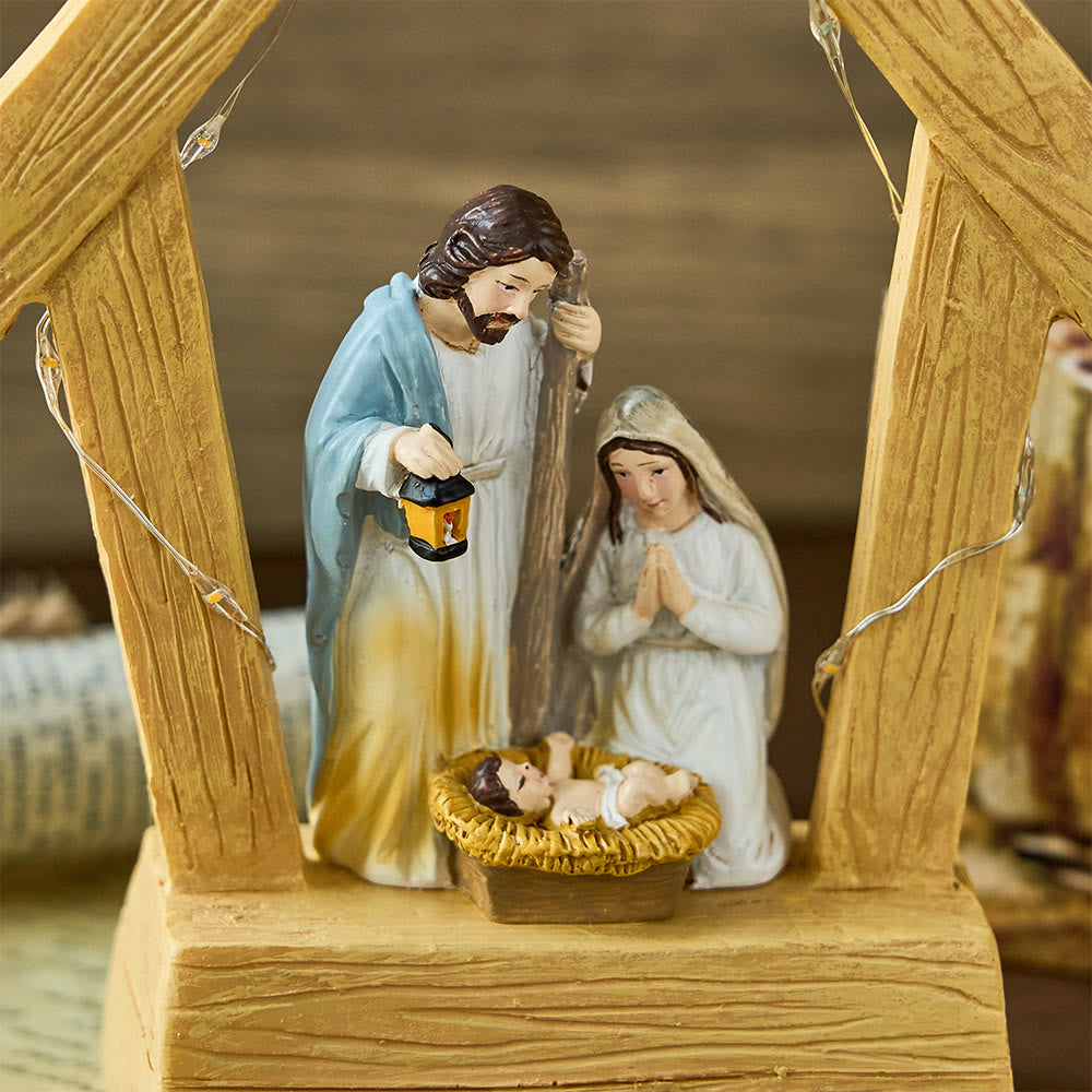 Christliche Kunstwerkstatt: Beleuchtete Krippenfigur: Heilige Geburt & Festliche Gnade - image 4
