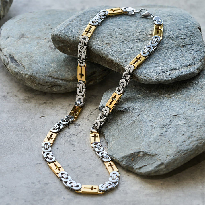Christianartworkshop Dreifarbiges Kreuz – Halskette und Armband mit integrierter Kette: Ausdrucksstarkes Glaubensbekenntnis - Halskette - Gold und Silber - 8 mm - image 2