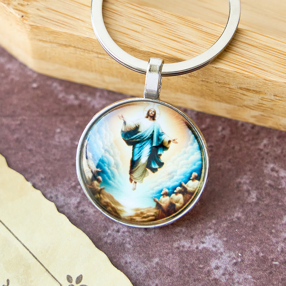 Christianartworkshop Klassischer runder Glas-Schlüsselanhänger der göttlichen Himmelfahrt: Zeitloses Symbol der erhebenden Kraft des Glaubens - image 1