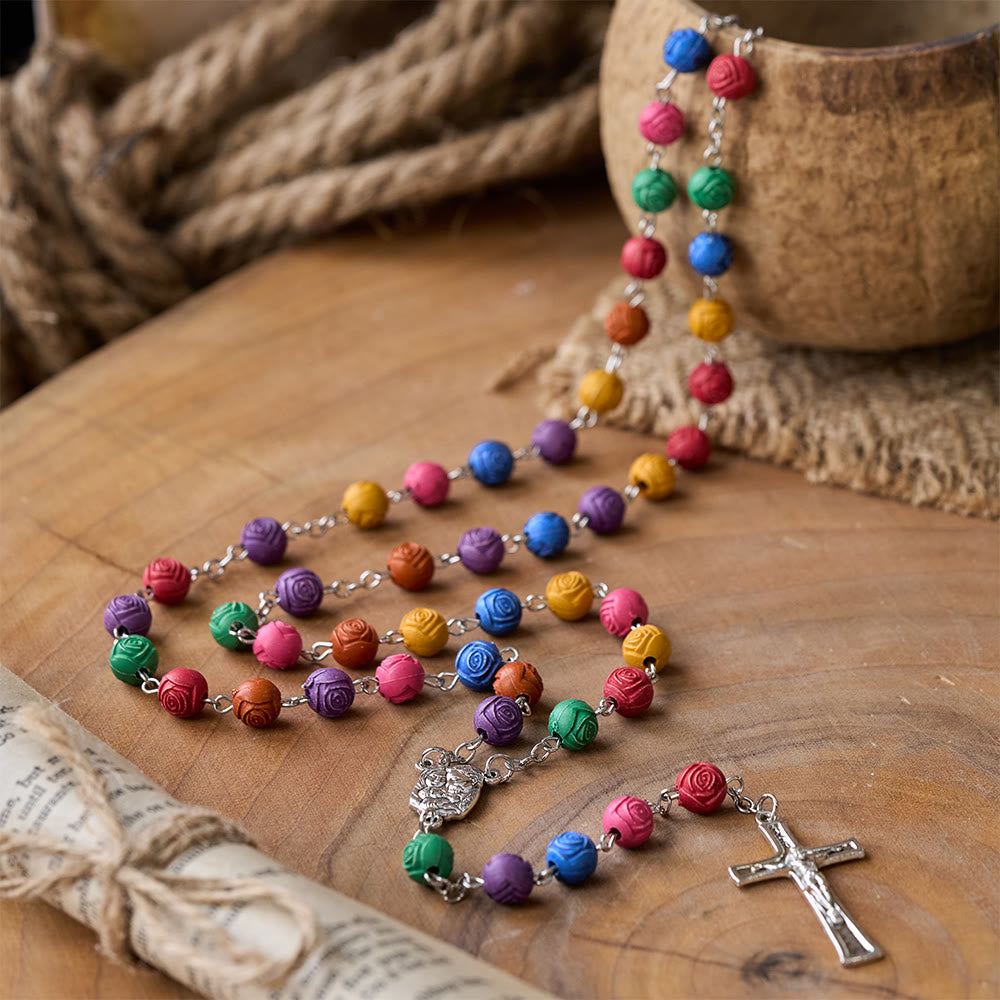 Rosenkranz mit Jesuskreuz der Heiligen Familie und roséfarbenen Perlen - image 2