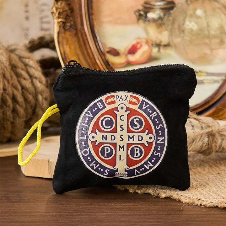 Christianartworkshop Moderner Stil St. Benedikt Praktische Samt-Aufbewahrungstasche für religiösen Schmuck - Schwarz - image 3
