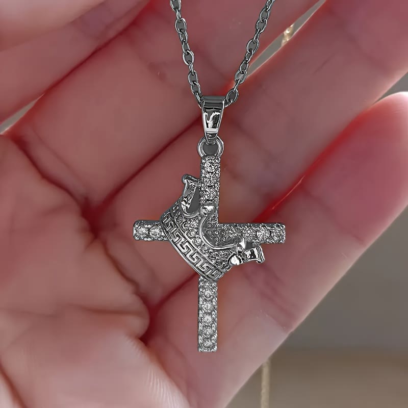 Christianartworkshop Funkelnde Halskette mit Kreuz und Krone (2 Größen): Verkörpern Sie Glauben und königliche Hingabe - image 11