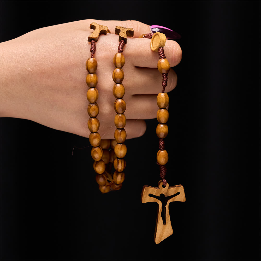 Christianartworkshop Handgefertigter Rosenkranz aus Holz mit geschnitztem Kreuz: Verkörperung von Andacht und zeitlosem Gebet - image 1