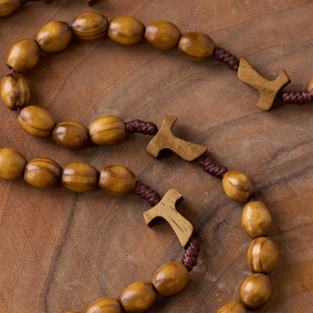 Christianartworkshop Handgefertigter Rosenkranz aus Holz mit geschnitztem Kreuz: Verkörperung von Andacht und zeitlosem Gebet - image 6