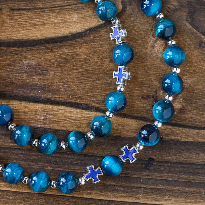 Christianartworkshop Schimmernder blauer Tigeraugen-Rosenkranz mit Emaille-Kreuz zur besinnlichen Andacht - image 6