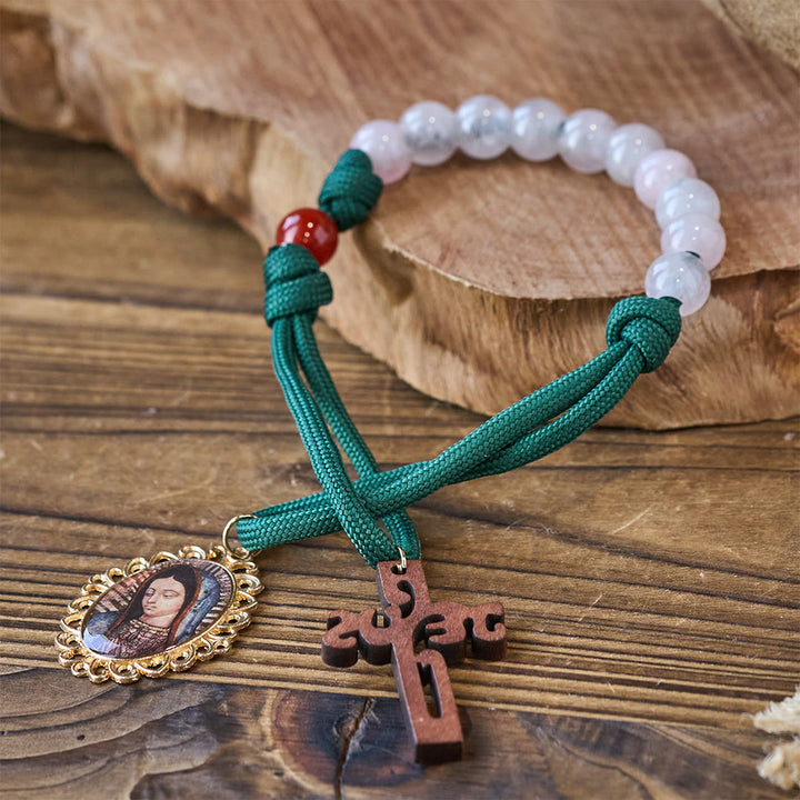 Christianartworkshop Tragbarer Rosenkranz aus rosa Quarz und rotem Achat mit Marienanhänger - image 4